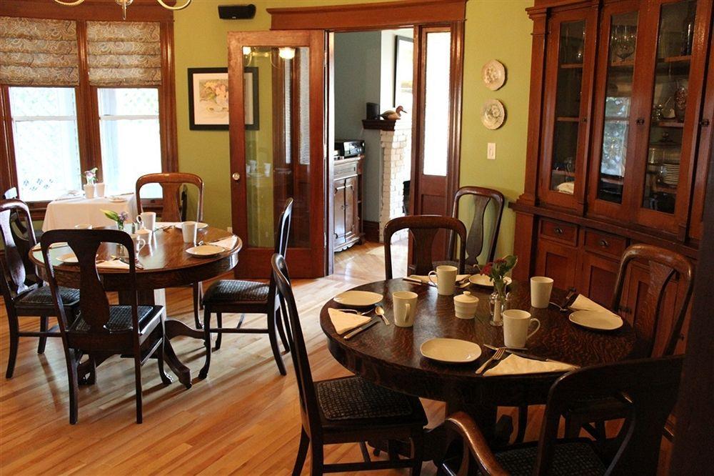 Auberge Inn Thyme Shediac Exterior photo